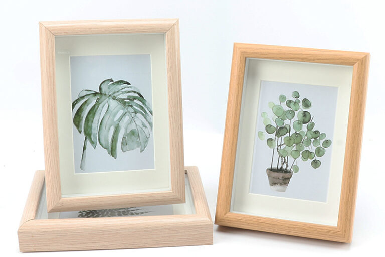 Wooden solid hollow creative photo frame (5)