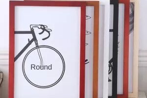 Wooden photo frame (1)