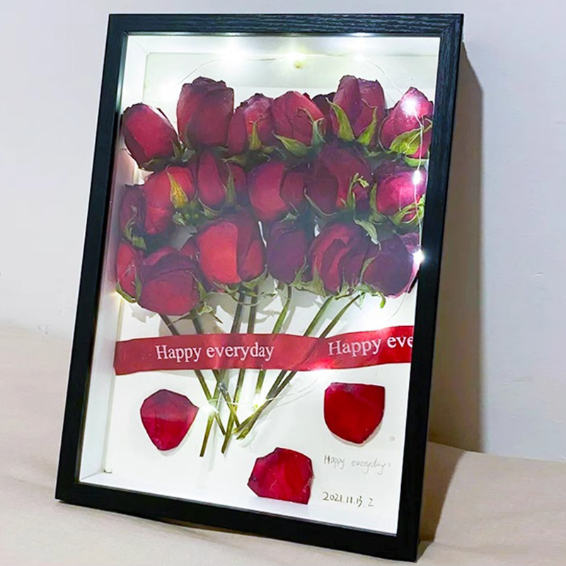 DIY 3D Hollow Wooden Frame for Specimens and Display