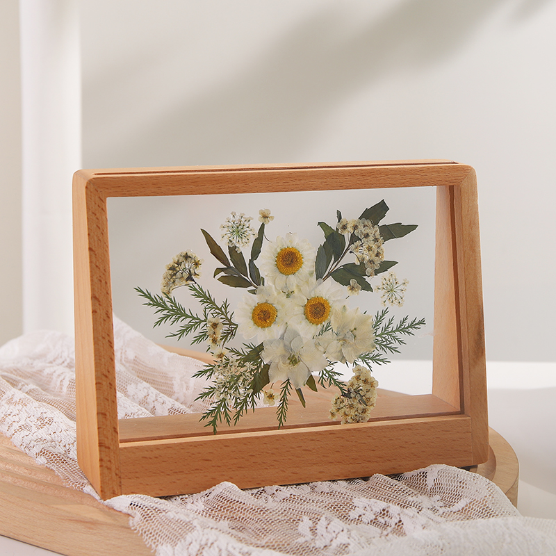 DIY Dried Flower Frame for Pressed Flowers & Plant Specimens