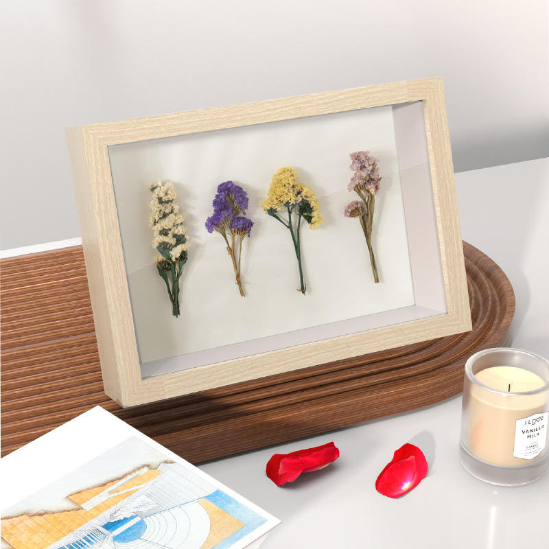 Handmade Solid Wood Photo Frame with Three-Dimensional Hollow Craft Design